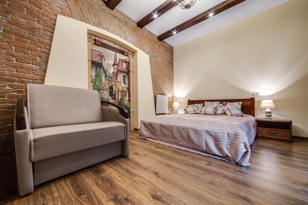 Vip Castle Apartmens Lviv Kültér fotó